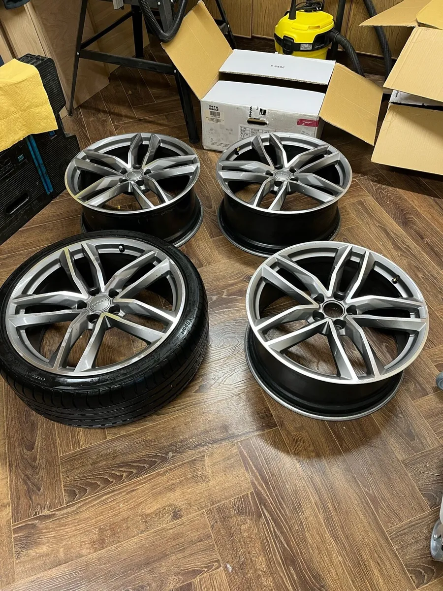 Rs6 alloys stamped - Image 3