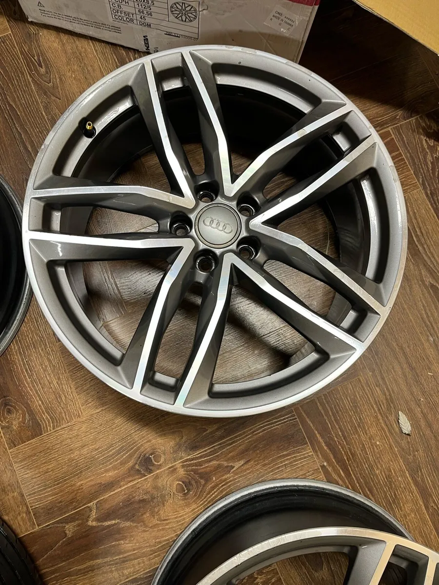 Rs6 alloys stamped - Image 4