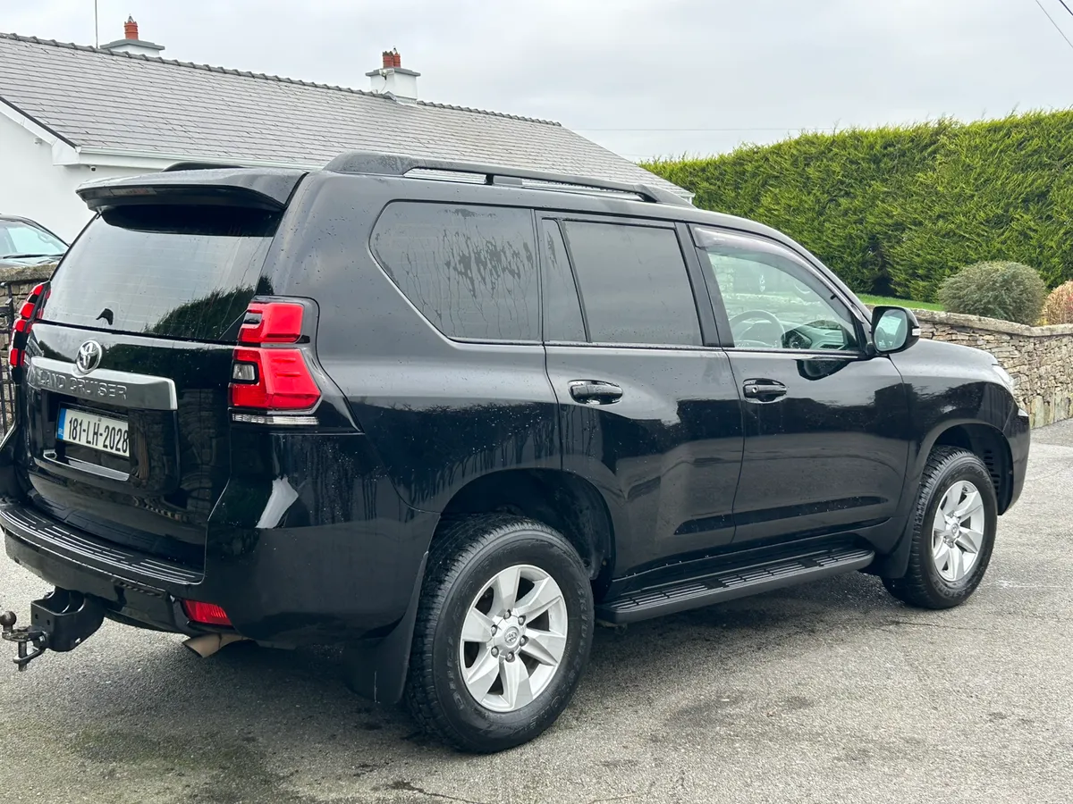 2018 Toyota landcruiser LWB Manual - Image 2