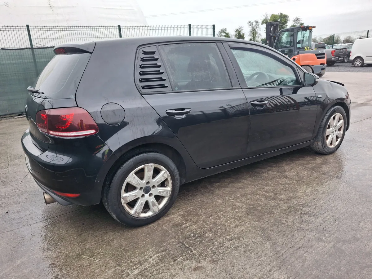 €500 OFF!!! 2012 Volkswagen Golf  1.2 TSI - Image 3