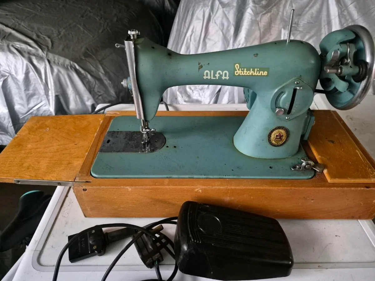 Old Alfa and Singer sewing machines - Image 1