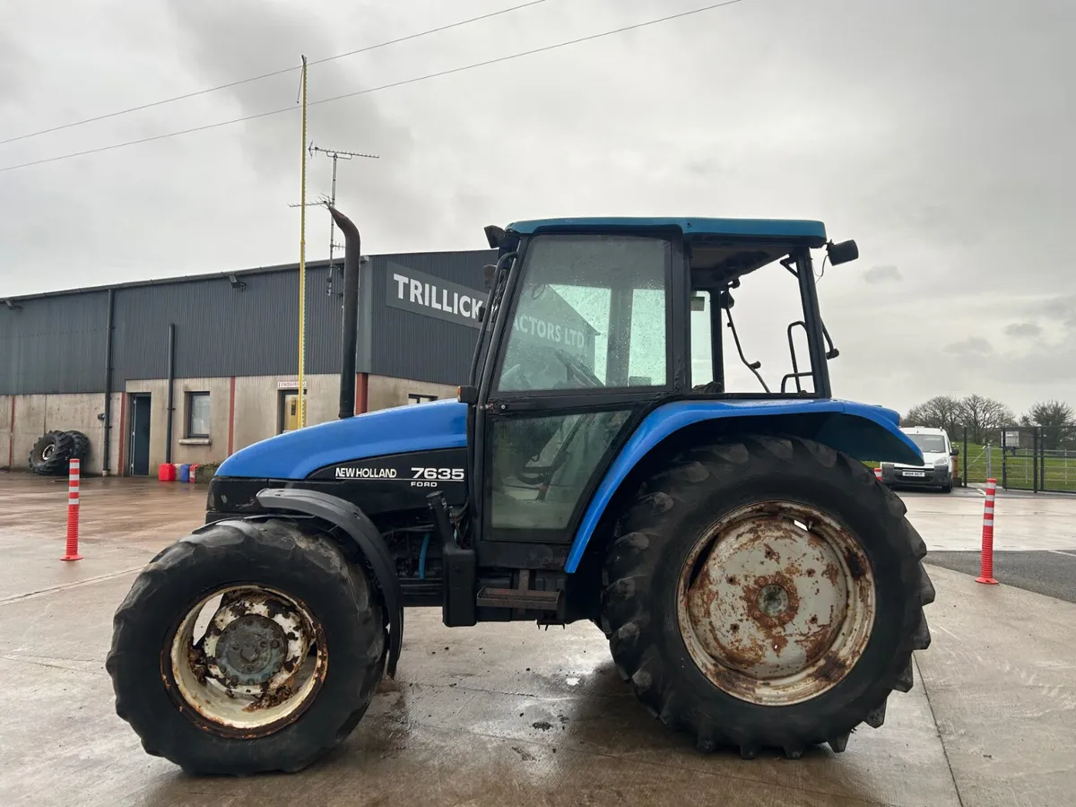 New Holland 7635 For Parts or Repairs - Image 4