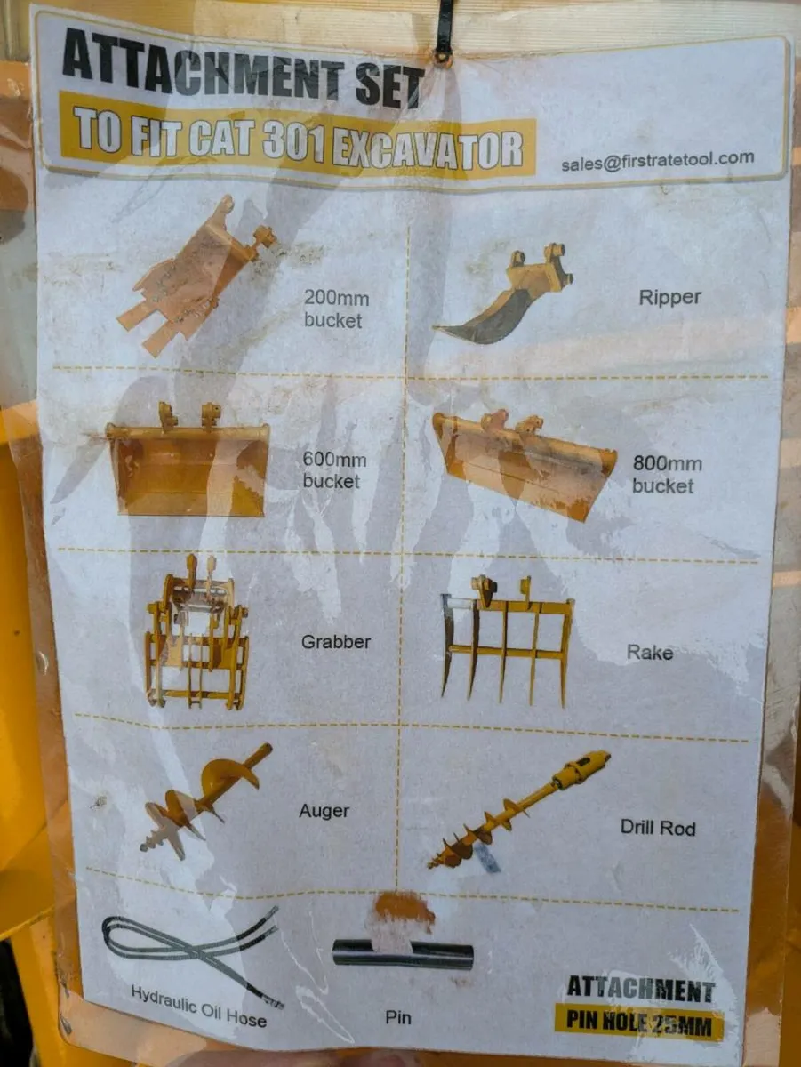 Mini Digger Attachments - Image 3