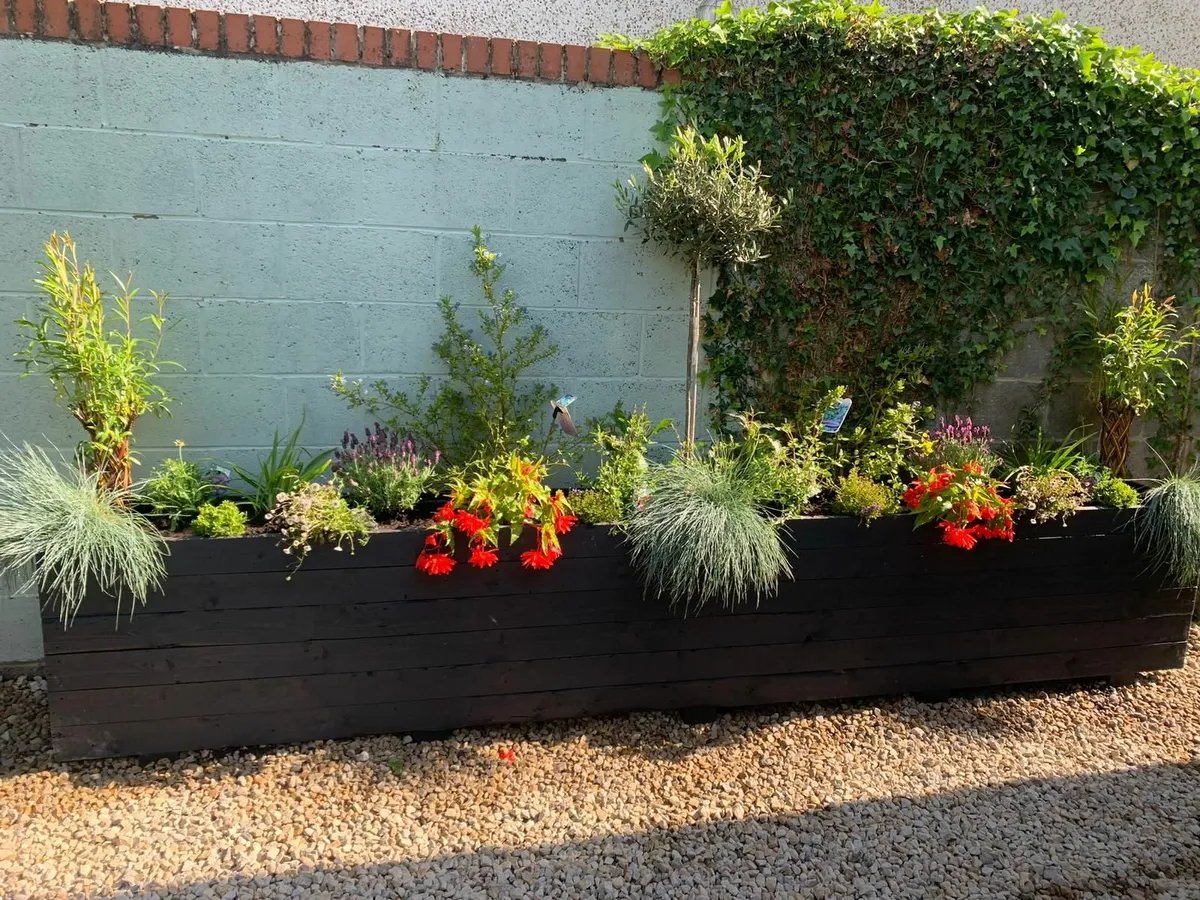 Long Outdoor Wooden Planter 3.5m - Image 1