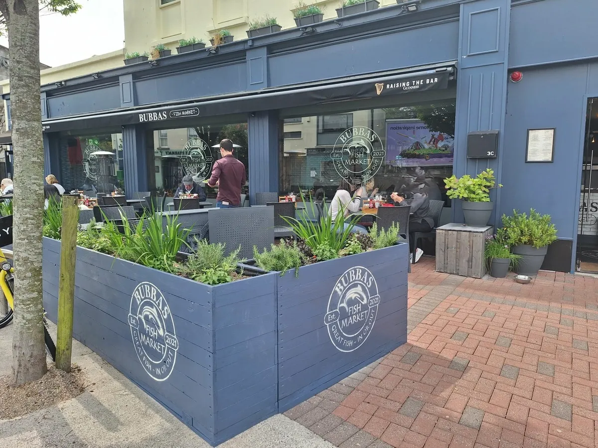 Restaurant Outdoor Wooden Planter - Image 3