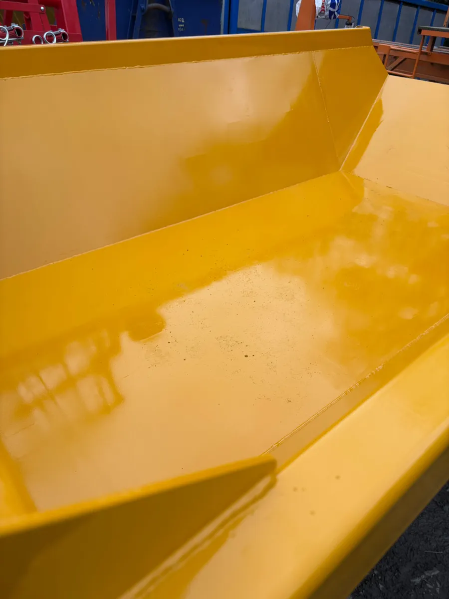 New   J. N.  C.  9.ton dump trailers - Image 4