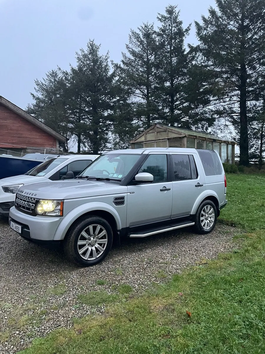 Land Rover Discovery SDV6 - Image 3