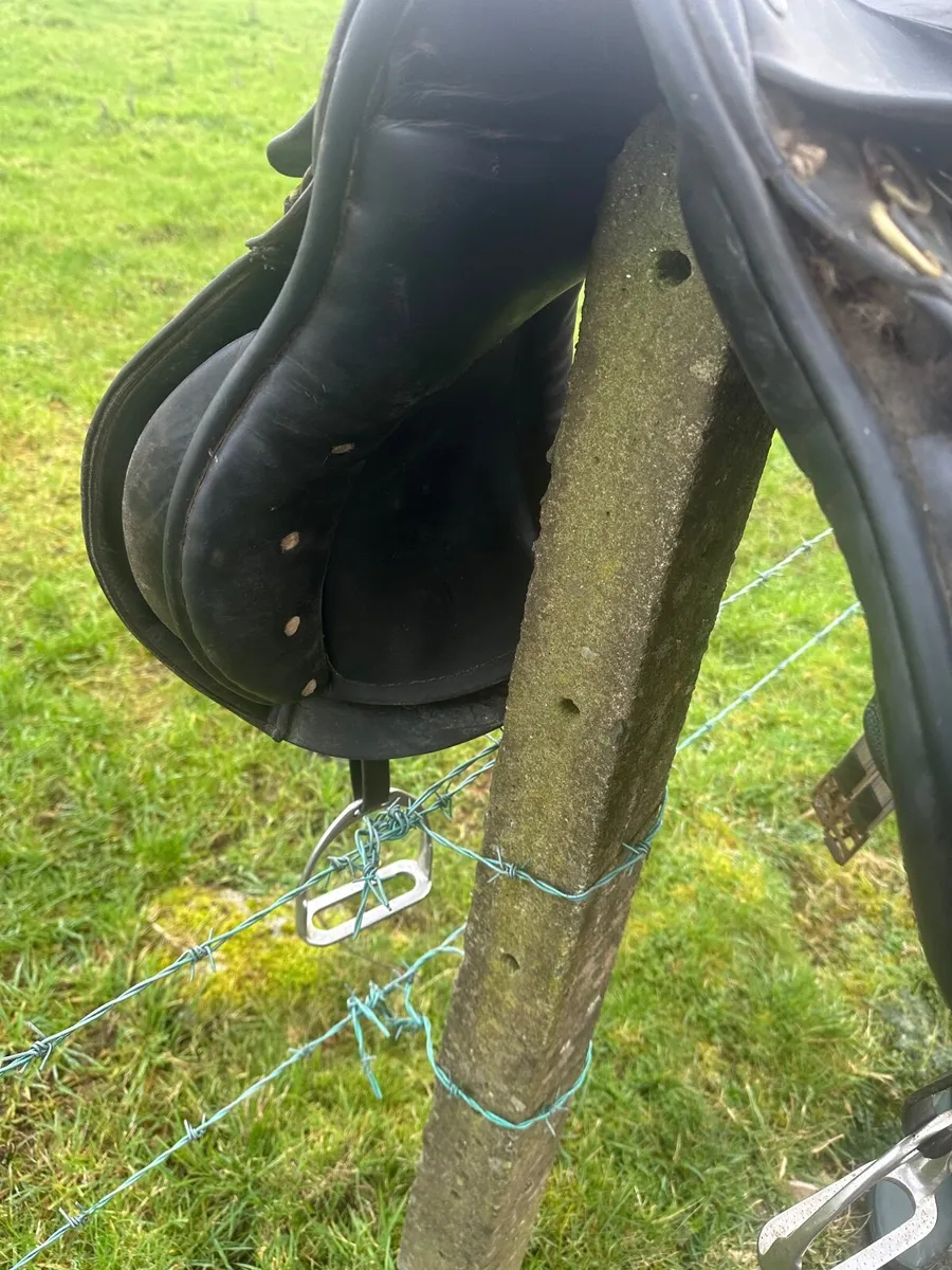 Horse Saddle - Image 3