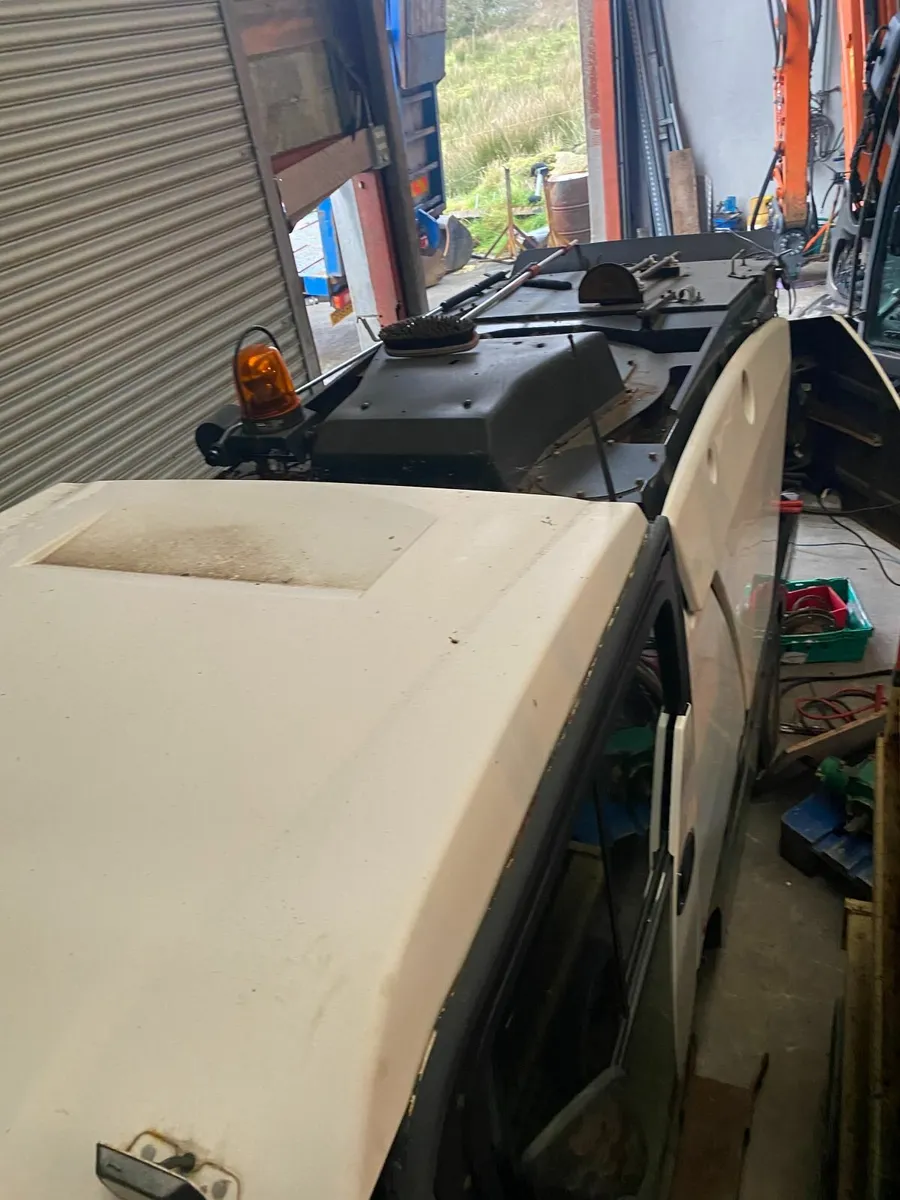 Johnston Sweeper - Image 3