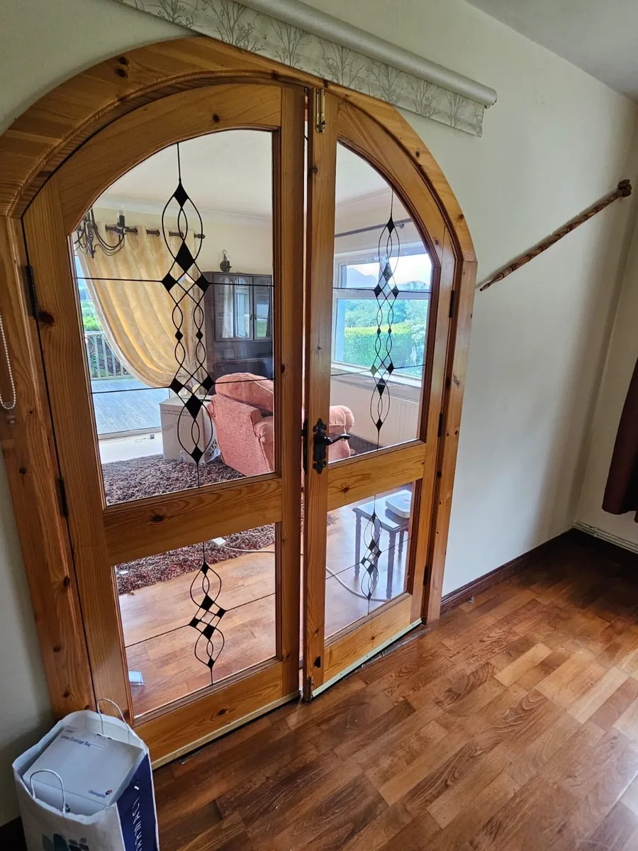 Door - Image 1