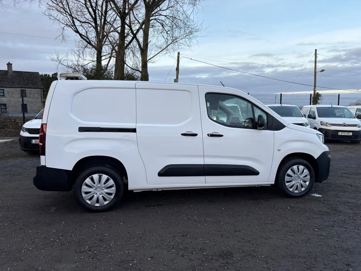 Peugeot Partner LWB Twin Slider - Image 2