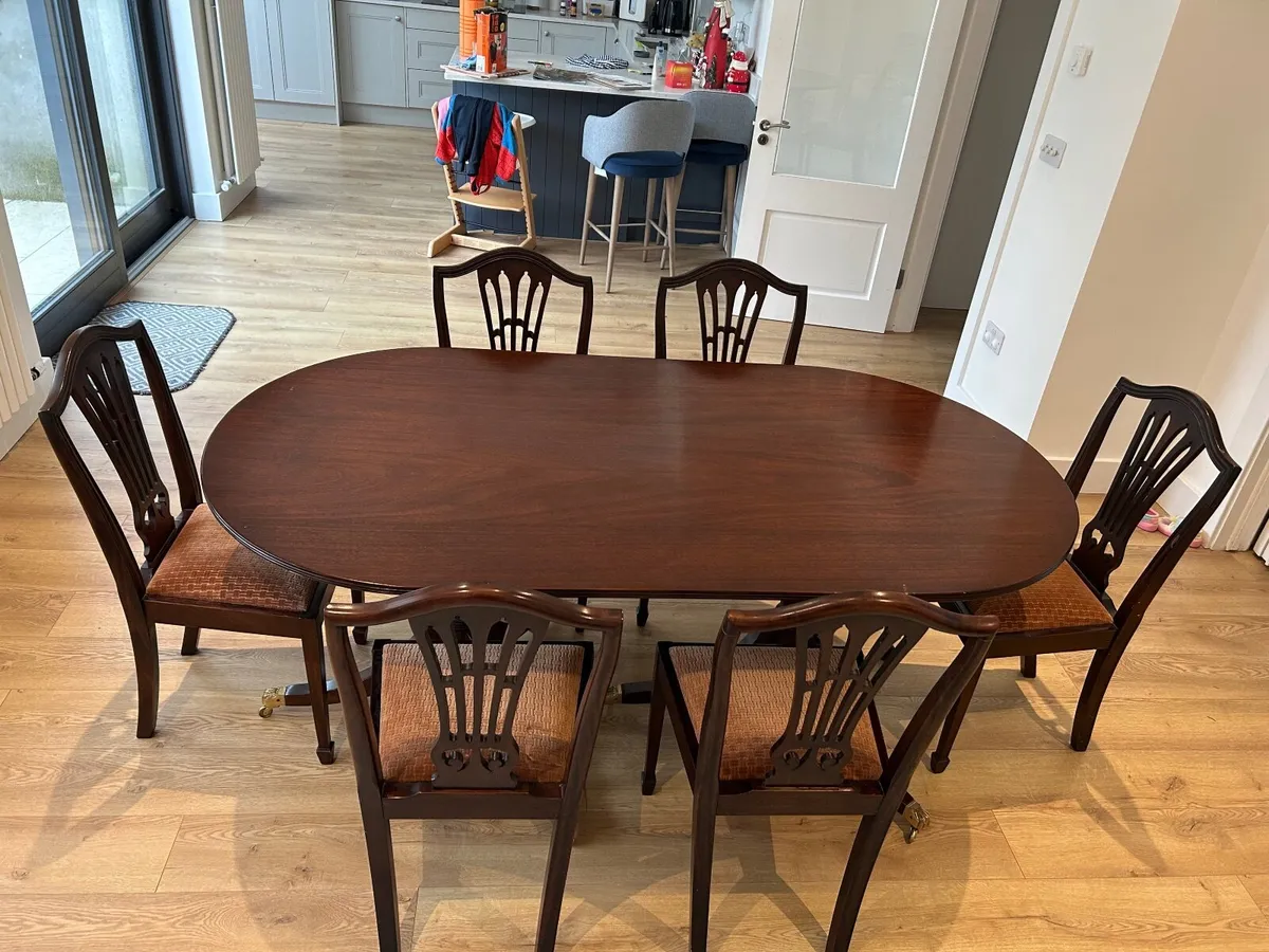 Solid Mahogany Dining Table & 6 Chairs - Image 1