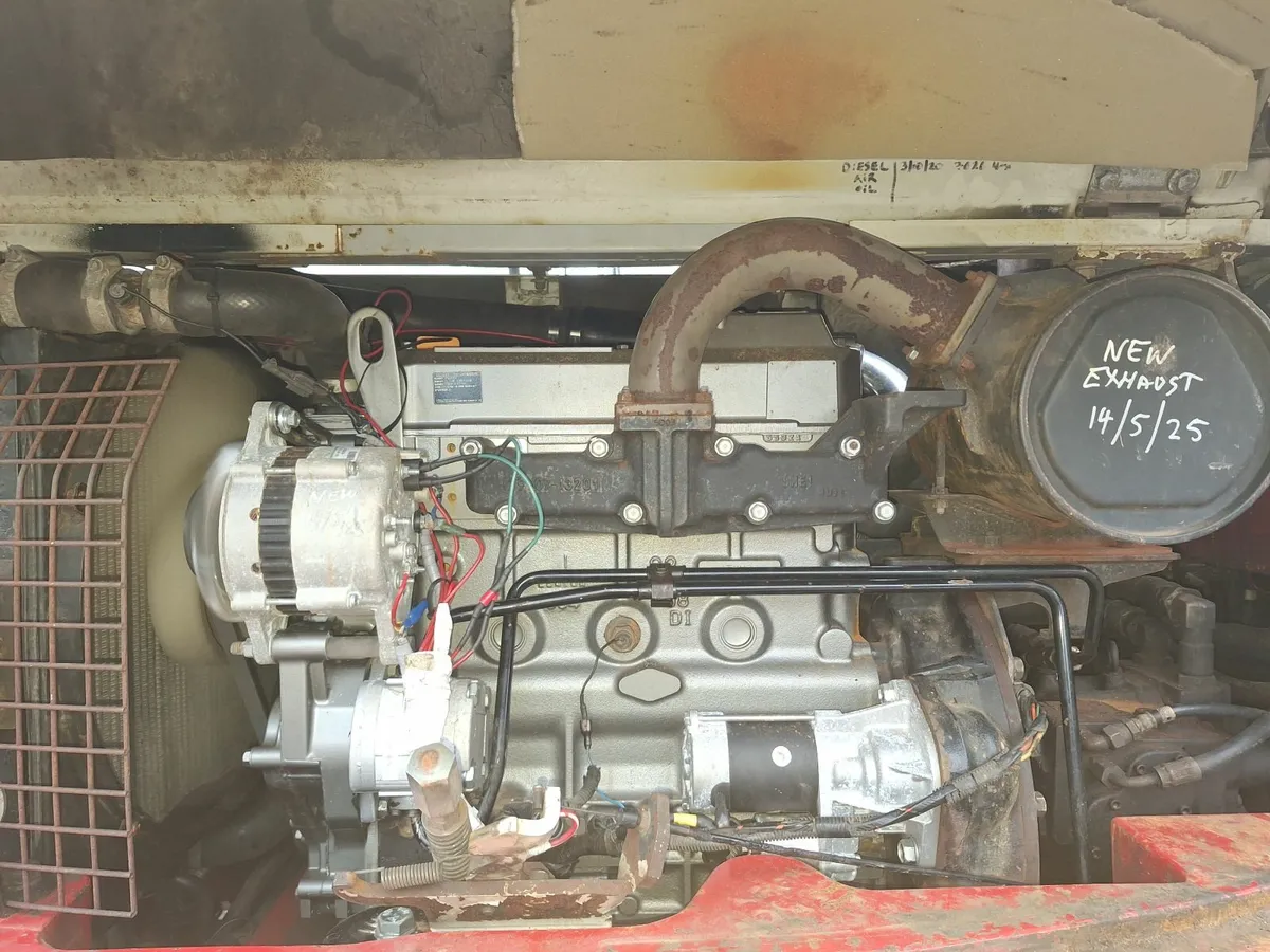 Takeuchi Tb175w *New engine* - Image 2