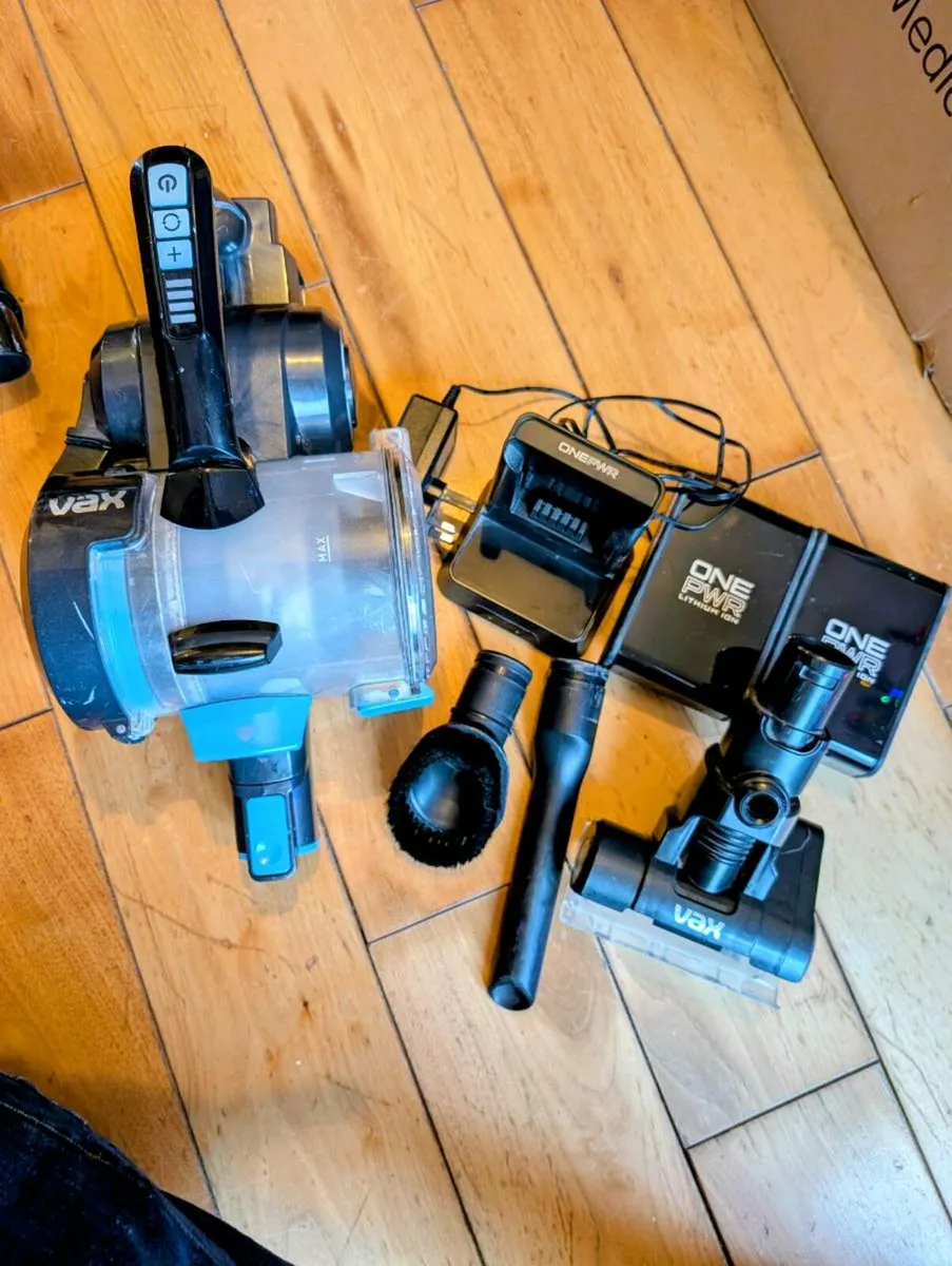 Vax Vacuum Cleaner Blade 4 Pet Upright 2 Batteries - Image 2