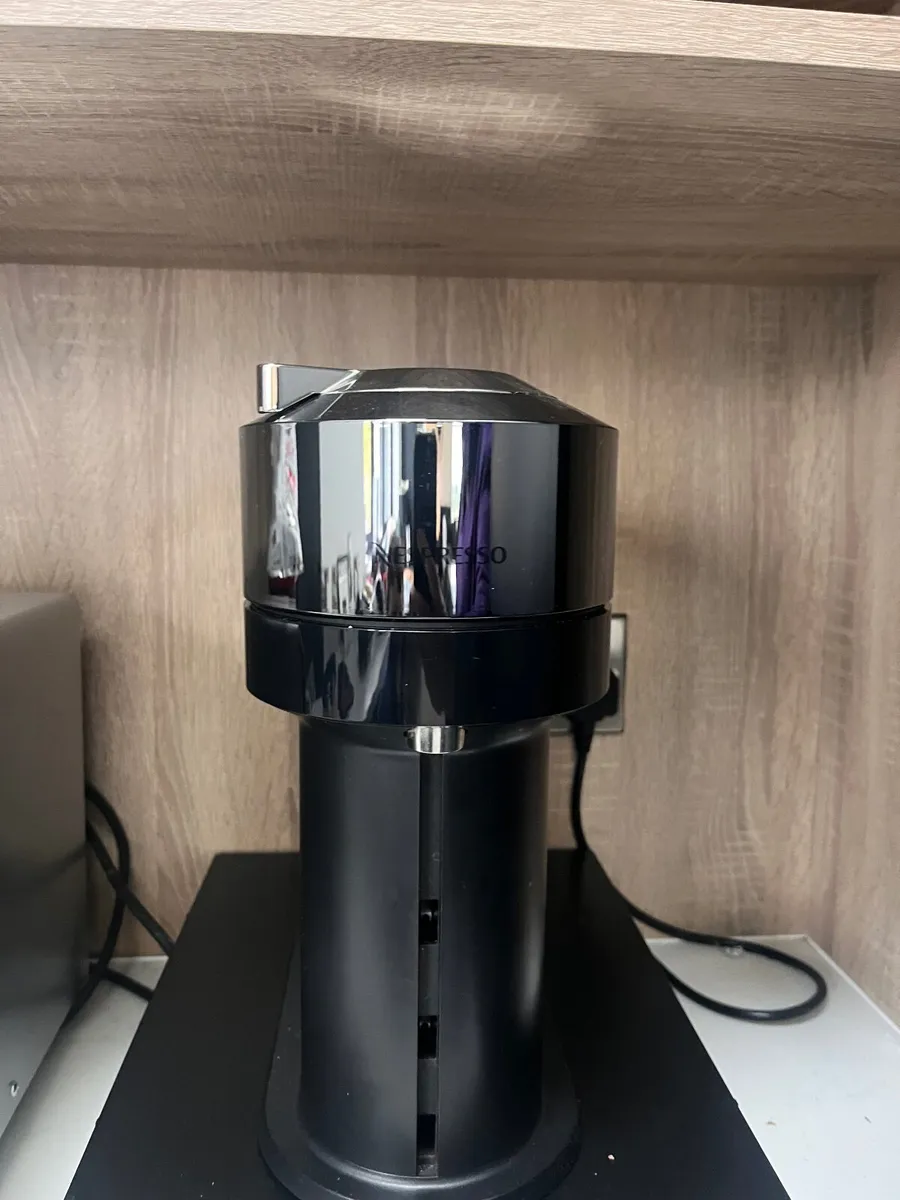 Nespresso Vertuo Next coffee machine - Image 1