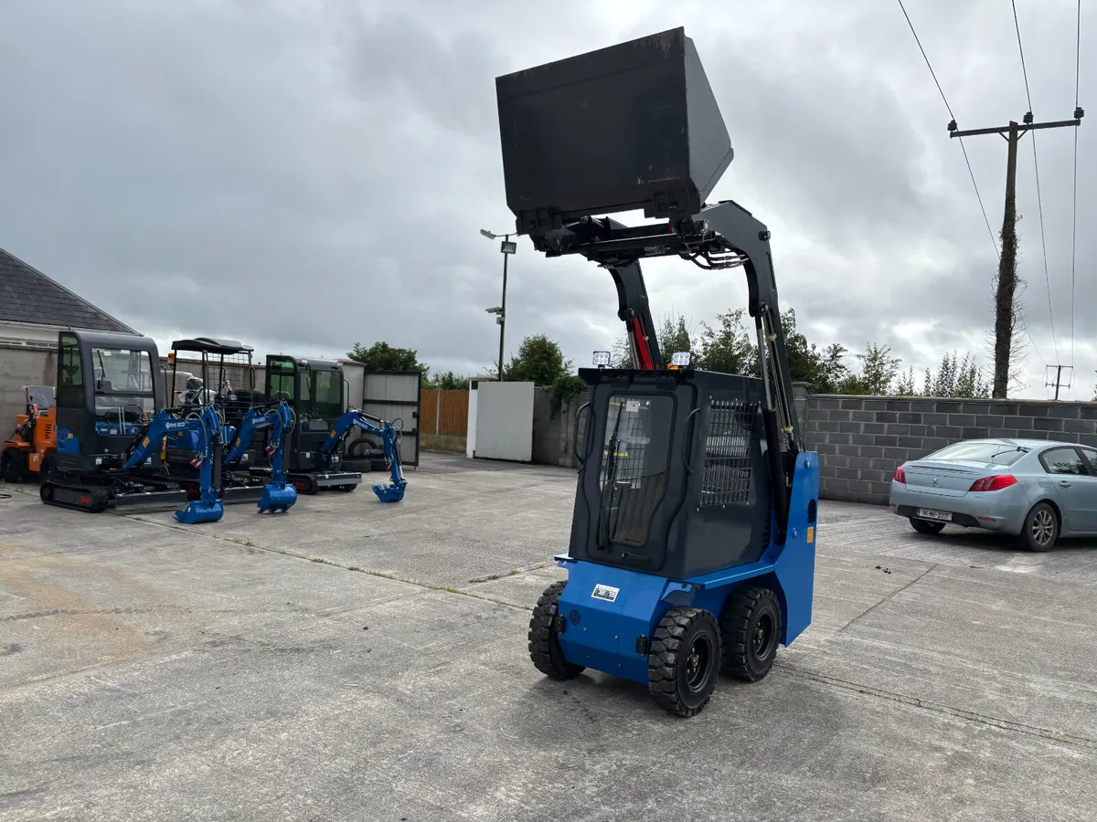 Kubota Powered Rippa RS07... Skid Steer... - Image 4