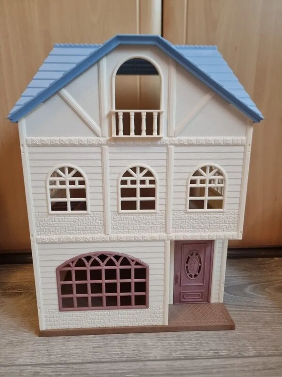Sylvanian Families Sky Blue Terrace House - Image 1