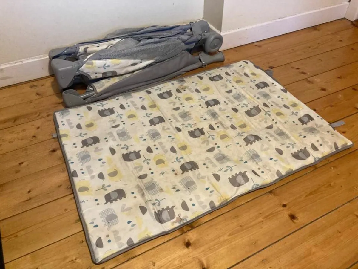 Travel Cot + Mattress & Bag – Very Clean - Image 4