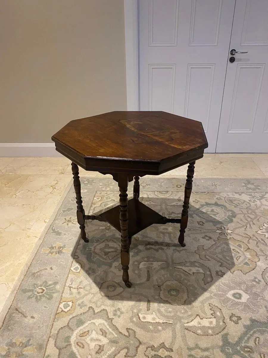 Antique Victorian Octagonal Occasional table - Image 1