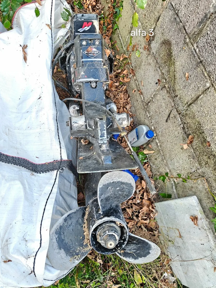 Mercury Alpha 1 and 3 Outdrives boat parts - Image 1