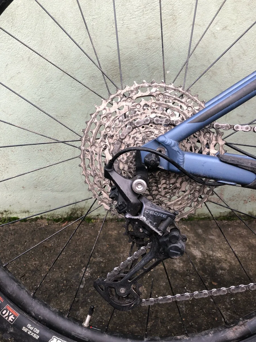 Giant Stance 2 full suspension mountain bike - Image 2