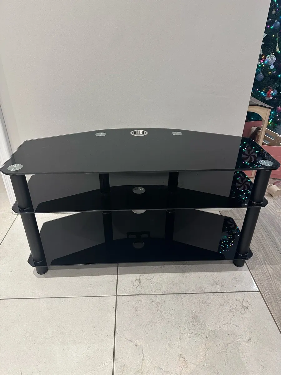 Couch & Tv unit - Image 2