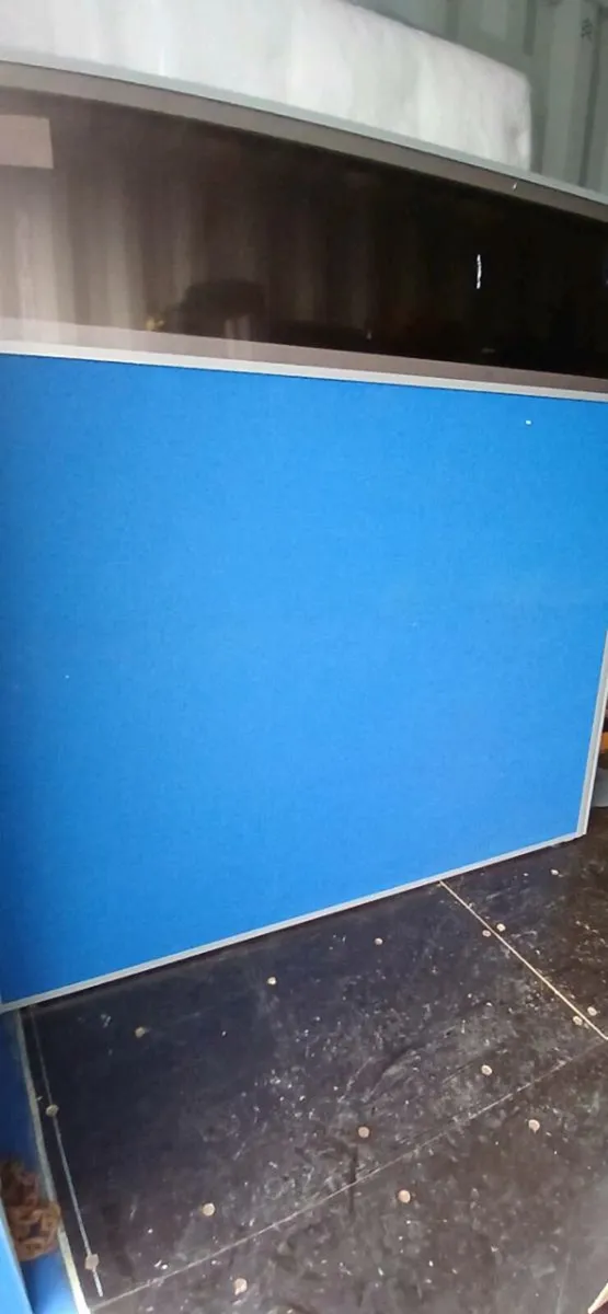 Office floor dividers - Image 4