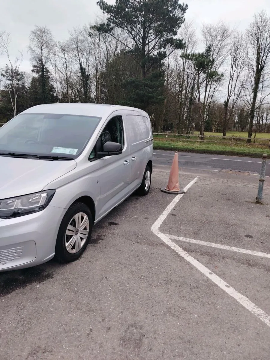 Volkswagen CADDY - Image 2