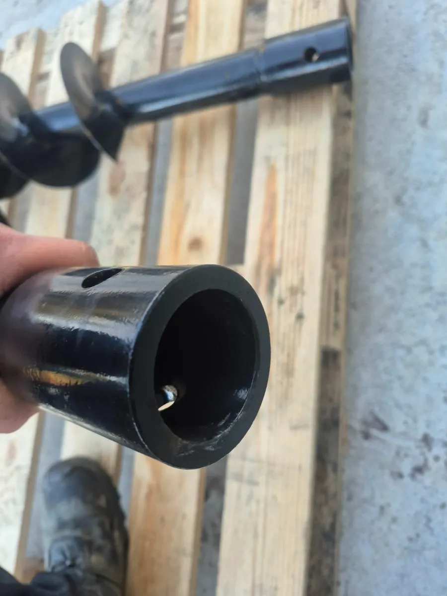 Auger for digger or loader (3 bits incl) - Image 4