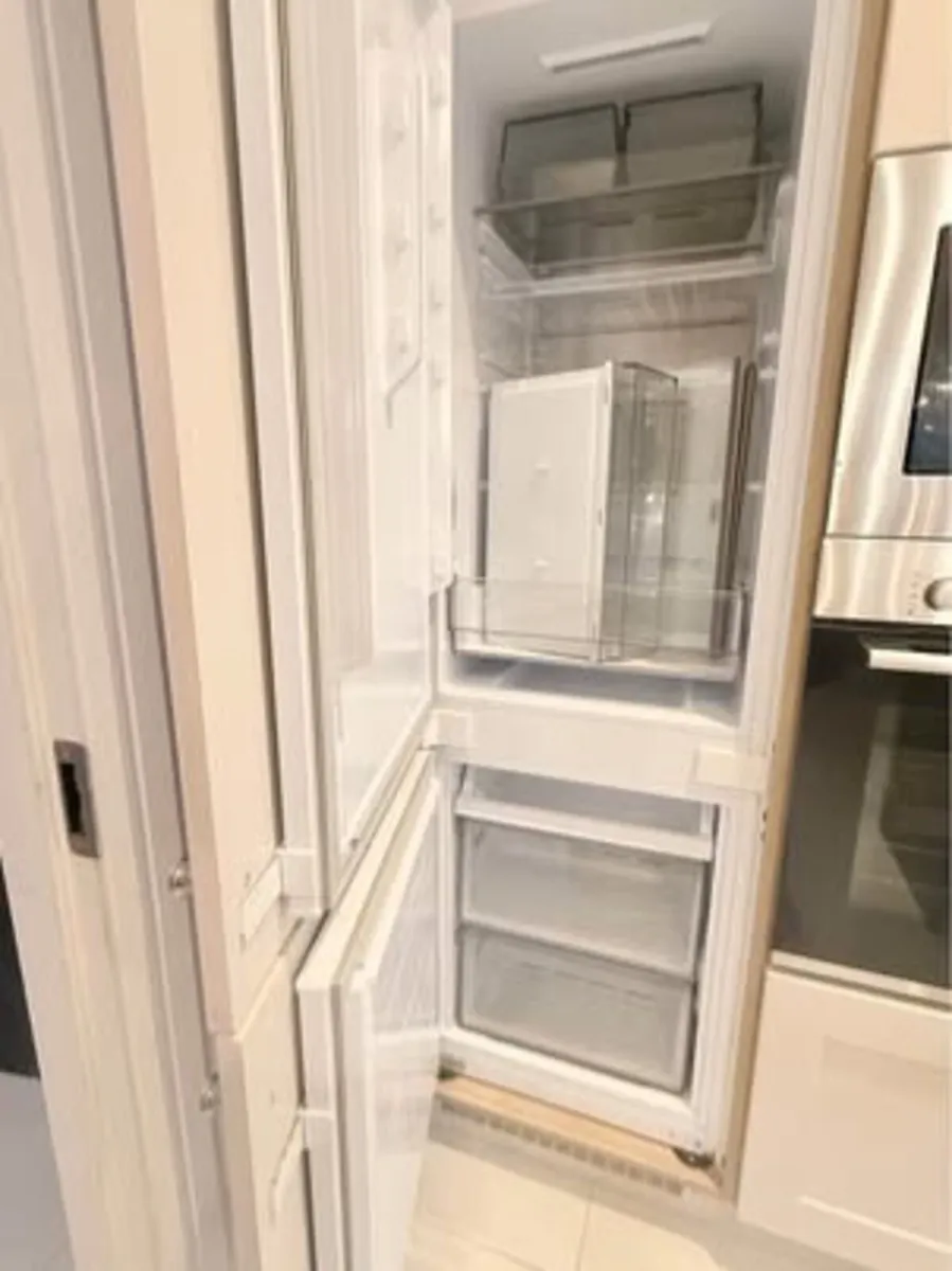 Samsung  integrated refrigerator freezer - Image 1