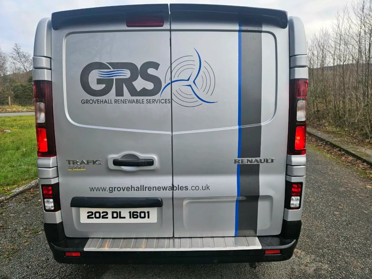 Renault Traffic Sport - Image 4