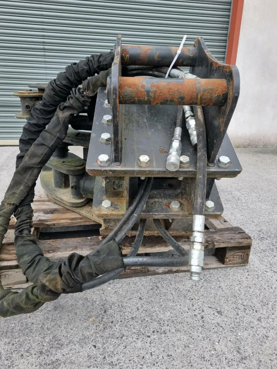 AGRIFOREST GRIPCUT 320 TREE SHEAR WITH COLLECTION - Image 3