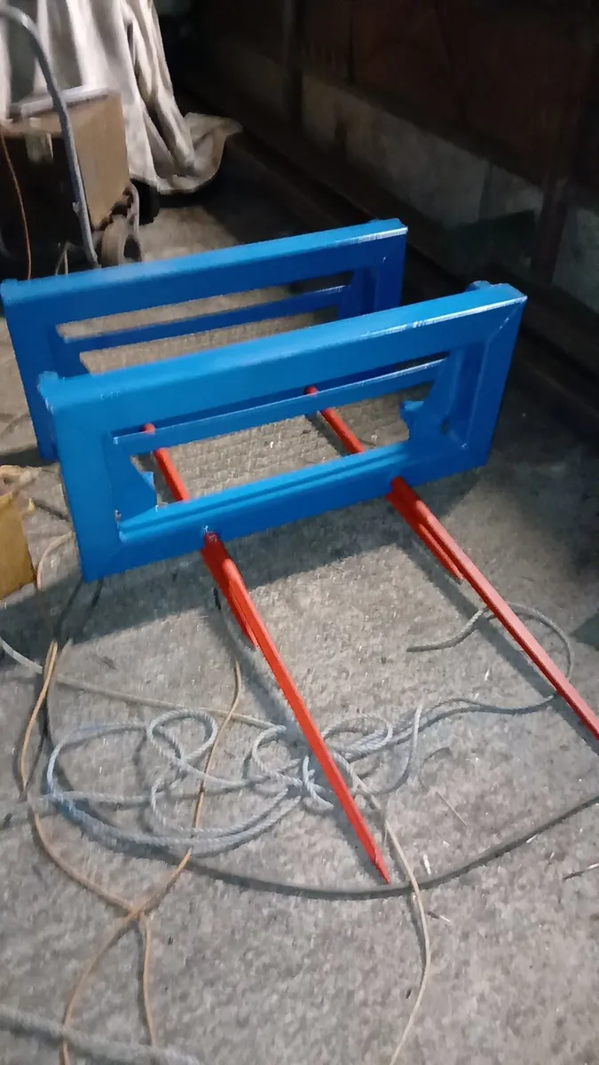 Bale spikes made to order - Image 4