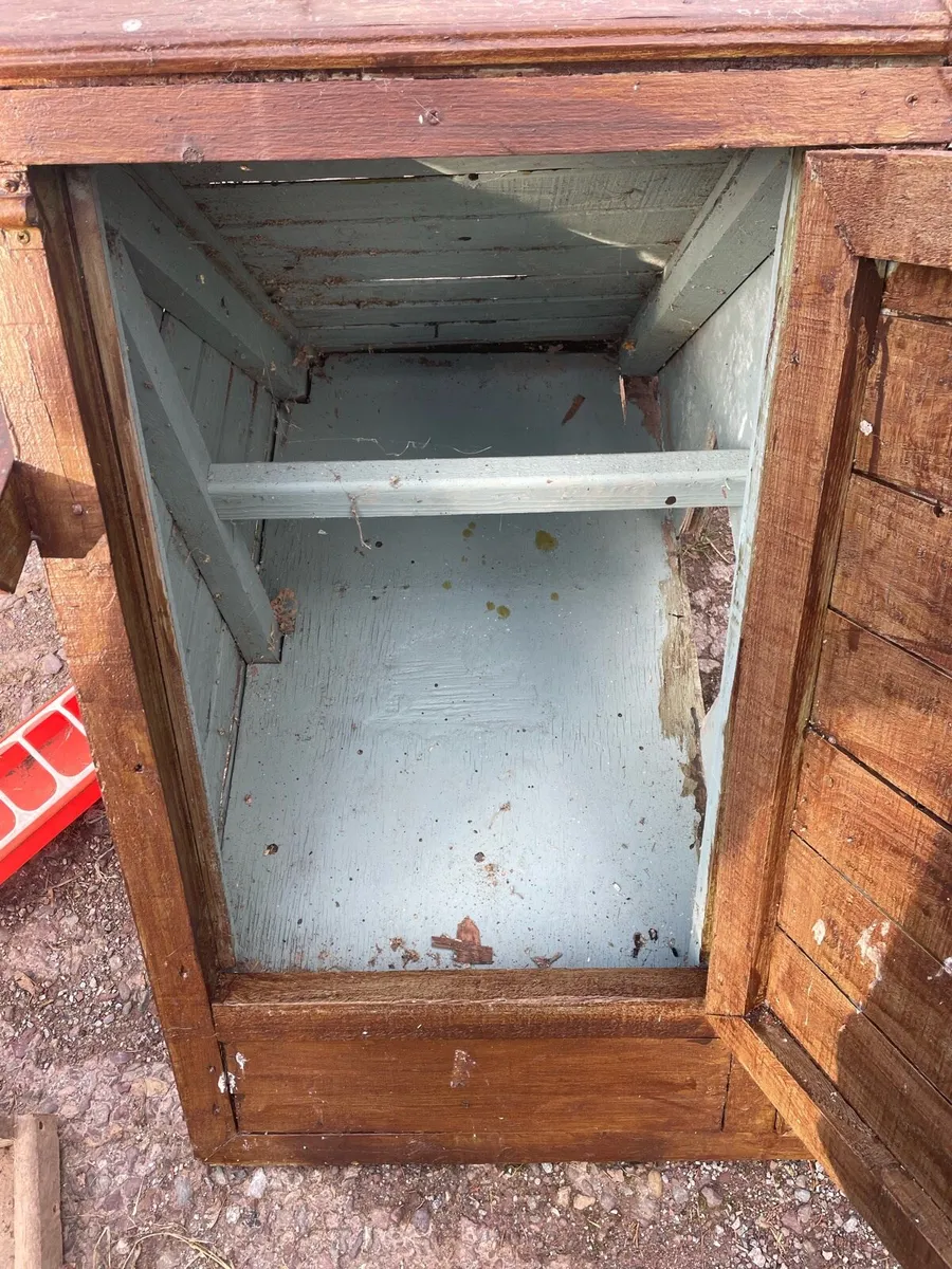 Chicken coop - Image 3