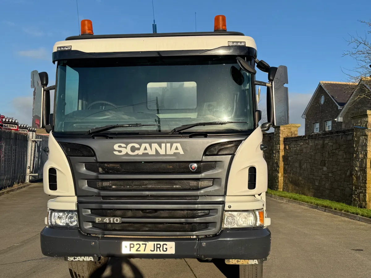 2017 Scania P410 8x4 Tar spec tipper - Image 2