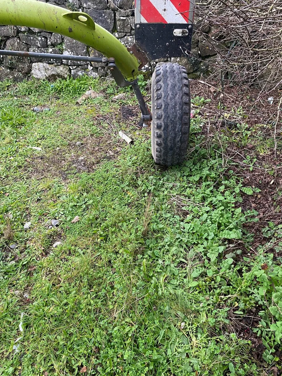 Claas liner 2700 - Image 4