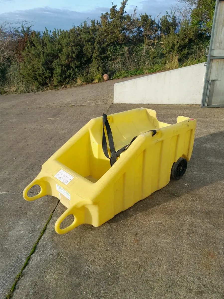 Barrel holders - Image 1