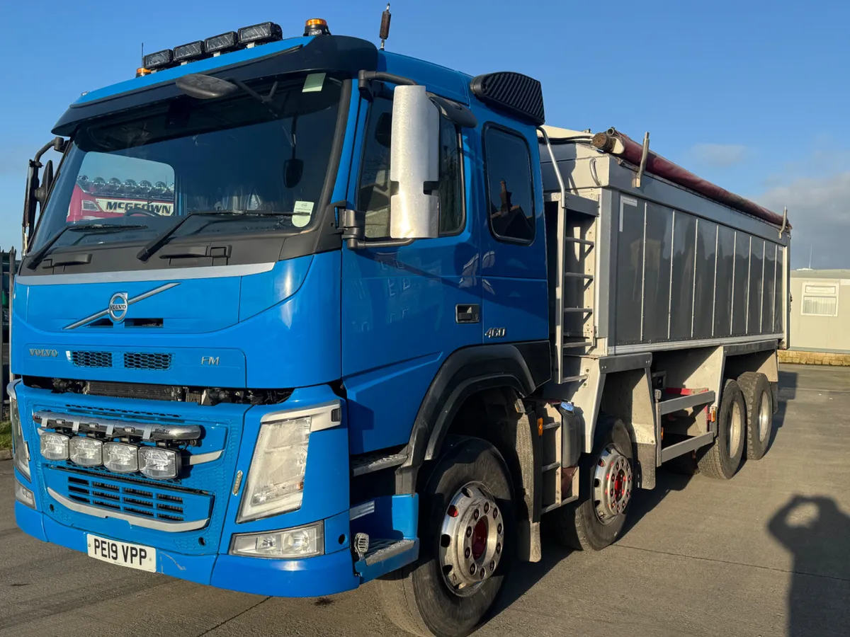 2019 Volvo FM 460 8x4 Tipper - Image 3