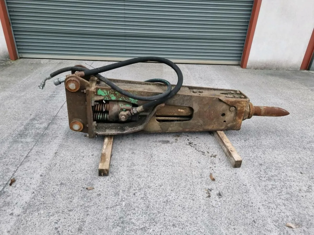 MONTABERT HYDRAULIC BREAKER/HAMMER - Image 4