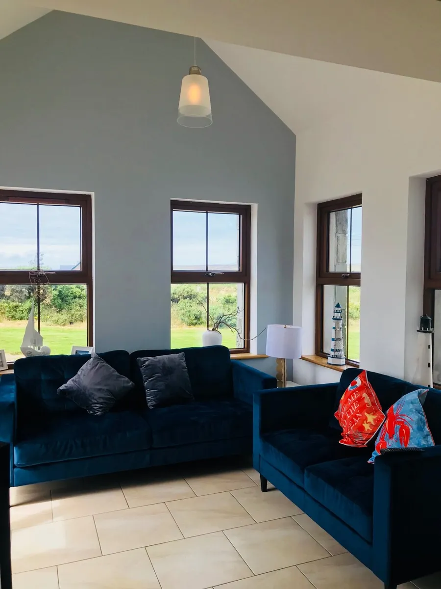 Five bedroom holiday home - Image 4