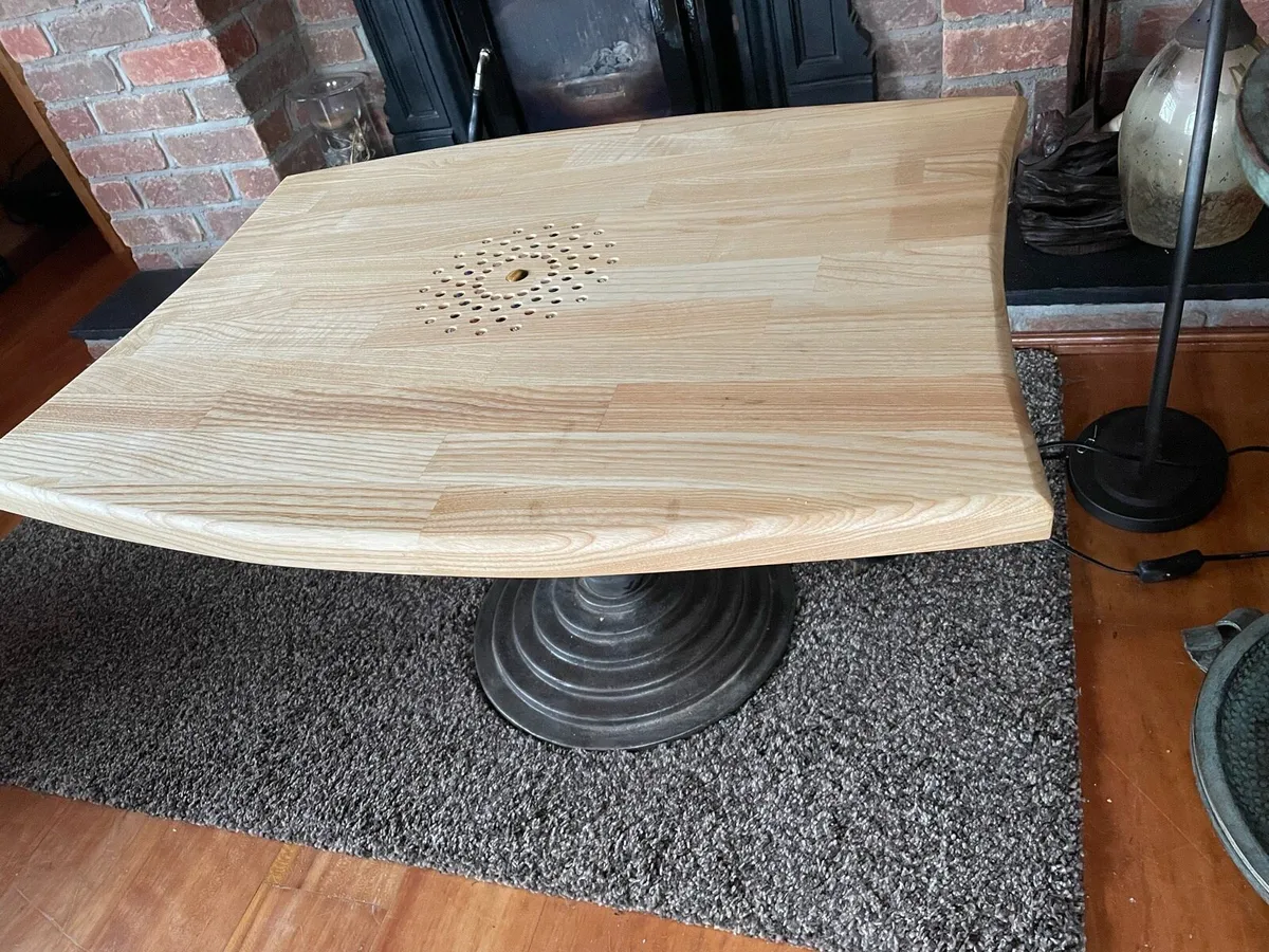 Coffees table - Image 1