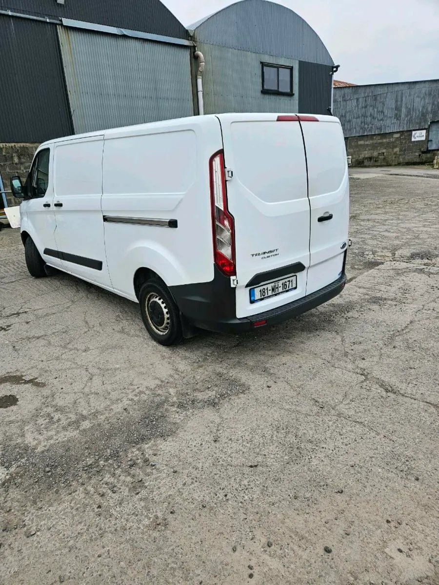 Ford Custom LWB Van - Image 4
