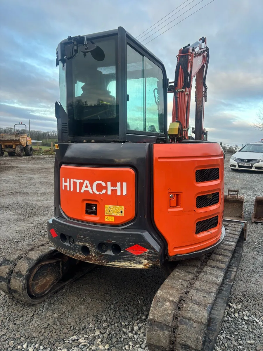 Hitachi ZX55U-5A mini digger - Image 4