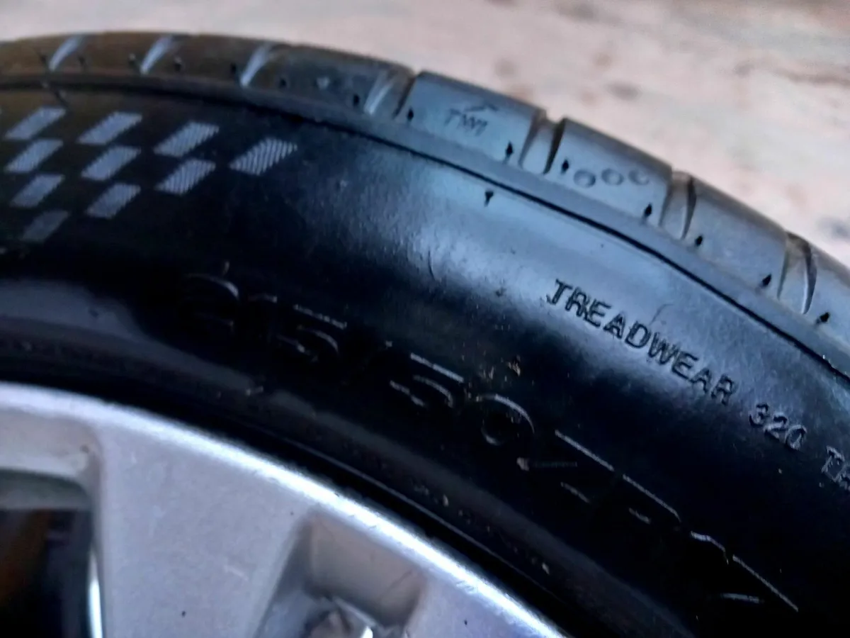 Genuine 5x108 Ford  17inch Alloys - Image 4