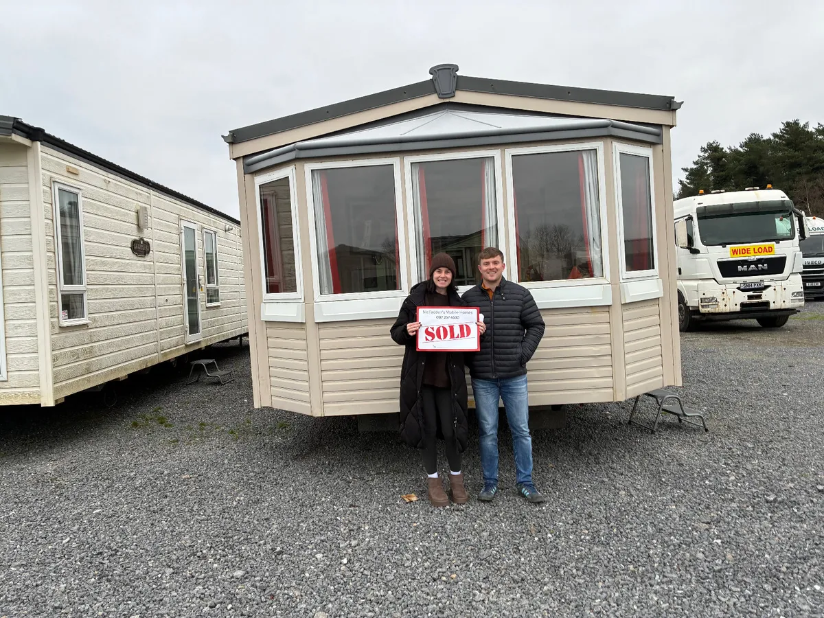 SNAPPED UP.. SPOTLESS AND VERY COMPACT - Image 1