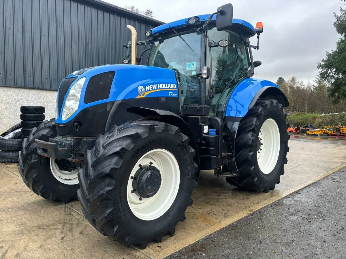 New Holland t7 200 range command - Image 1