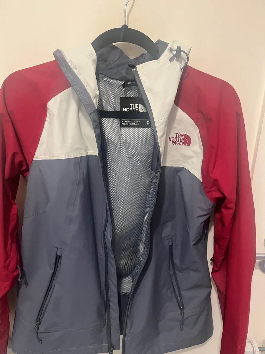 North Face Women’s Jacket - Image 3