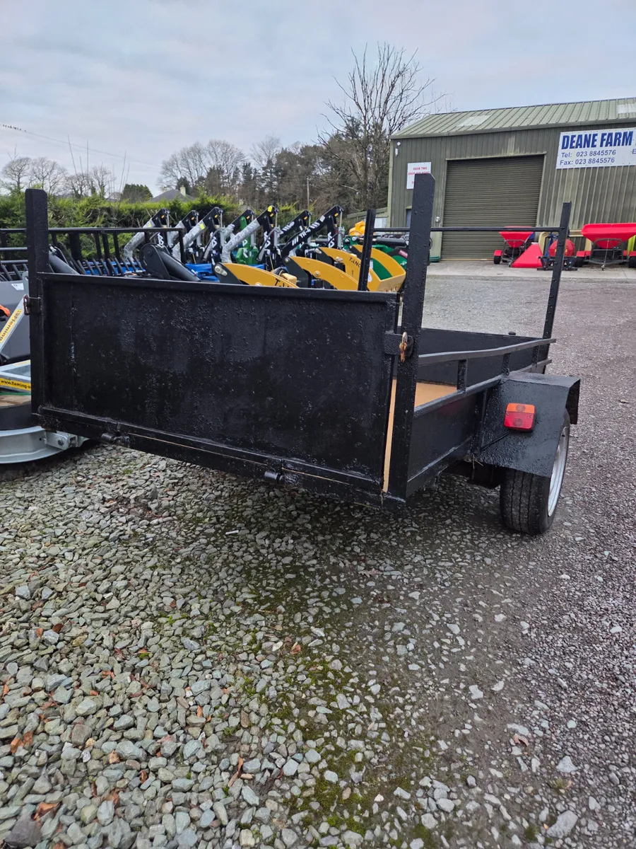 8ft x 4ft Single Axle Trailer - Image 1