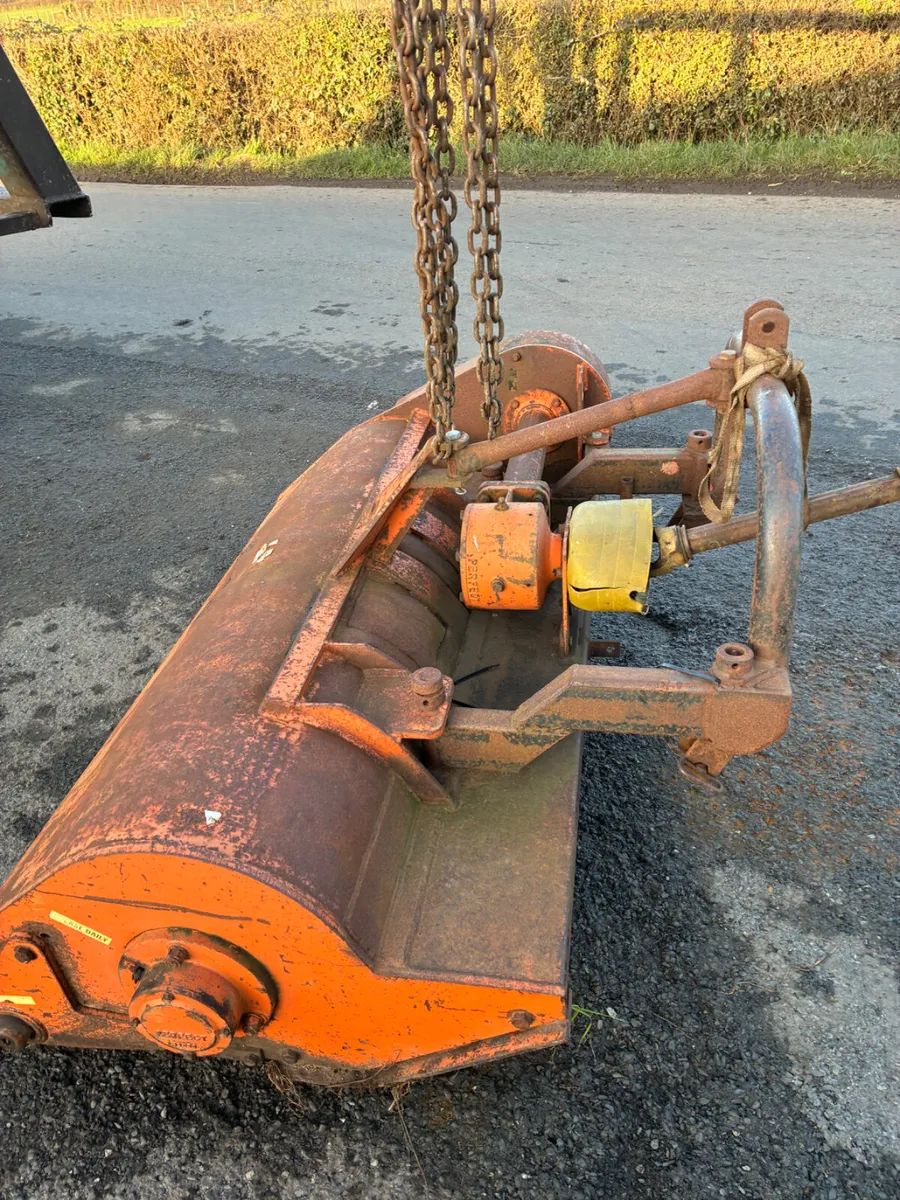 Farm machinery - Image 1