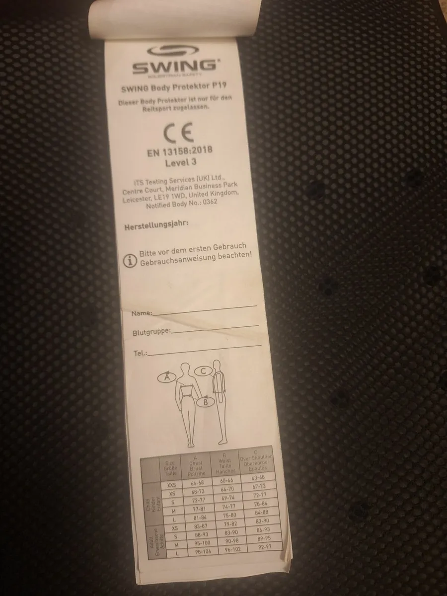 Back protectors and helmets - Image 4